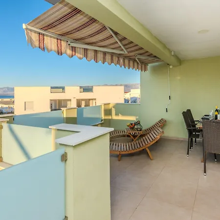 Apartamento Mahnet *