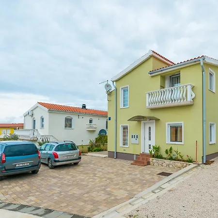Apartamento Mahnet *